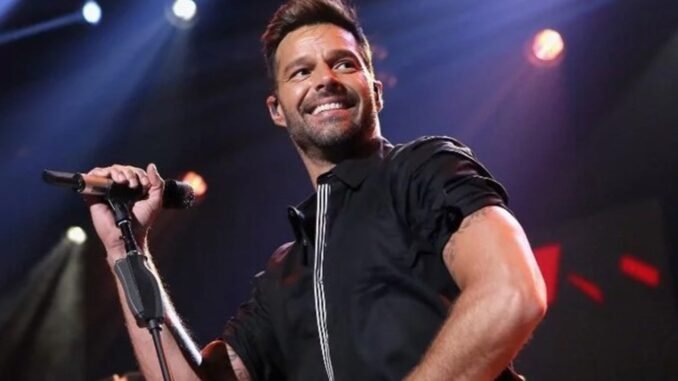 ricky-martin-antalya-konseri-unutulmaz-bir-gece-cNJmwbYc.jpg