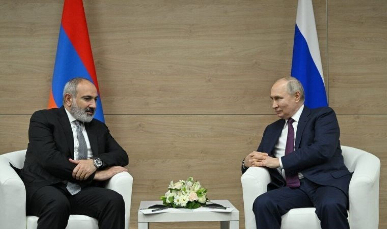 rusya-disisleri-bakanligindan-ermenistan-buyukelcisi-istisare-icin-moskovaya-cagrildi-MQmpYkmz.jpg
