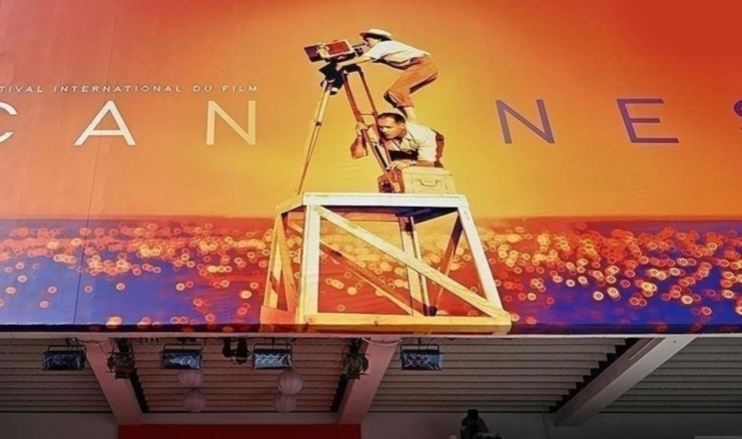 sinemayi-ve-cannes-film-festivali-tanimlar-beklentiler-ve-kriz-yonetimi-gCnUiZFF.jpg