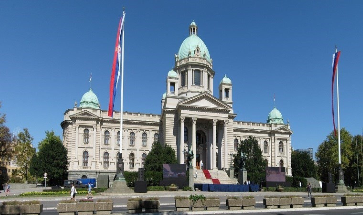 sirbistan-yeni-hukumet-guvenoyu-aldi-wH5wbPS5.jpg