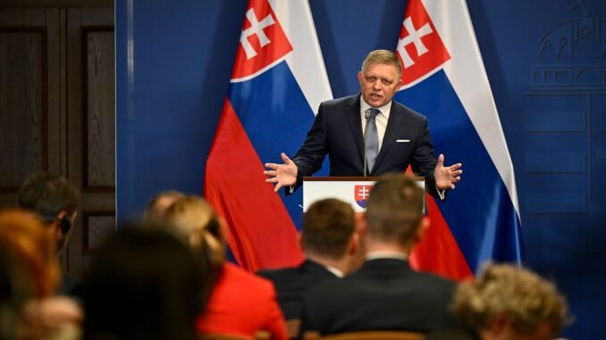 slovakya-basbakani-robert-fico-kimdir-MihdwOPB.jpg