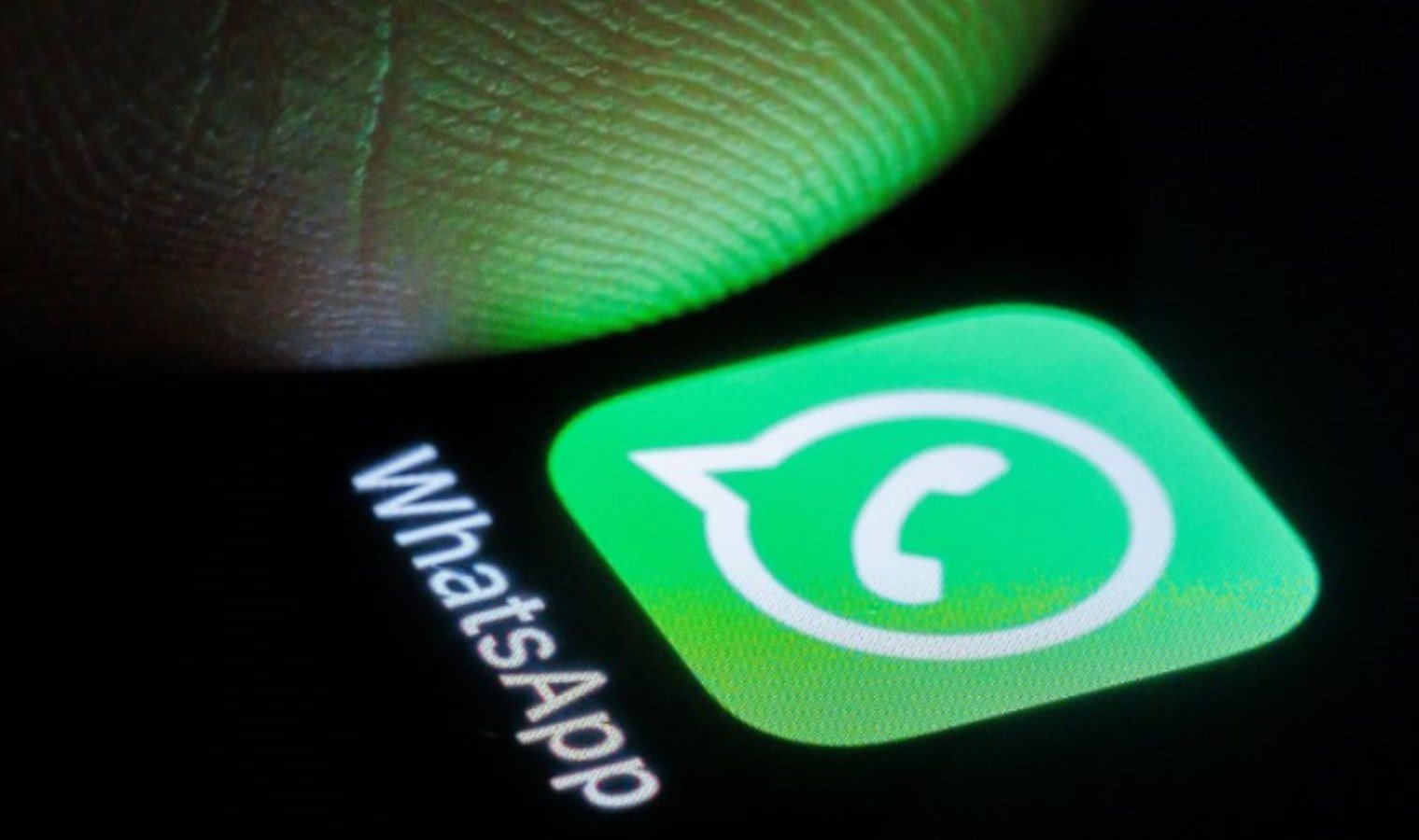whatsapp-ve-cin-cekismesi-RLMwu364.png