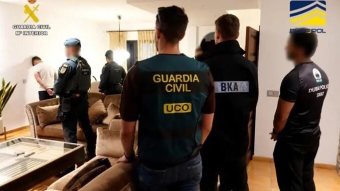 europol-operasyonuyla-cokertilen-uluslararasi-uyusturucu-karteli-PXlHvMvi.jpg