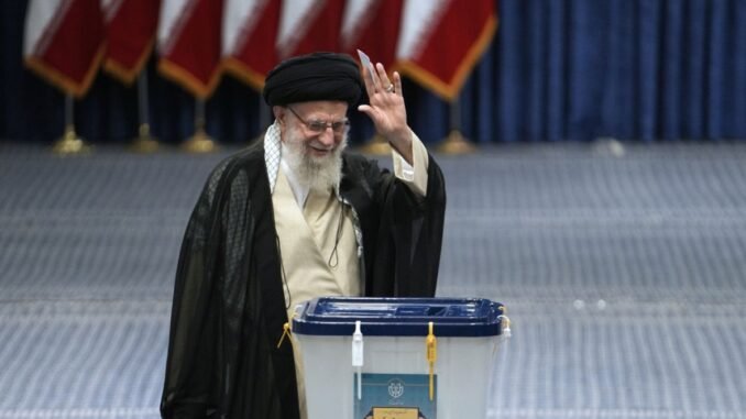 iran-cuma-gunu-ikinci-tur-cumhurbaskanligi-secimi-yapacak-M8ASAlwp.jpg