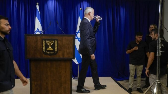 israilli-merkezci-politikaci-benny-gantz-netanyahunun-savas-kabinesinden-istifa-etti-GKOdwU3O.jpg