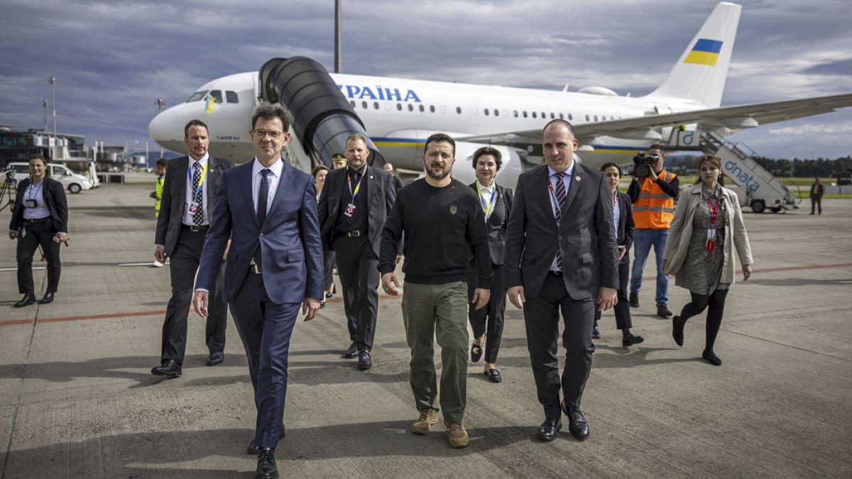 isvicre-baris-zirvesi-baslarken-rusya-gozle-gorulur-sekilde-yok-C22mEcG9.jpg