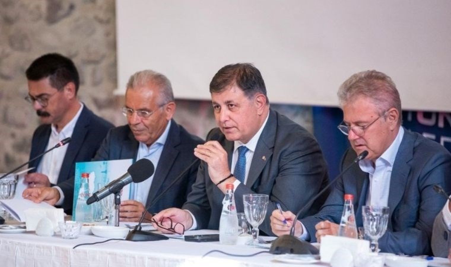 izmir-ekonomik-kalkinma-koordinasyon-kurulu-toplantisi-ve-izmirin-kuzey-bolgesi-planlama-sureci-ciBVmMR2.jpg