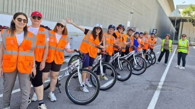 izmirde-kadinlar-bisikletle-ozgurlugu-kesfediyor-RlCH9N9z.jpg