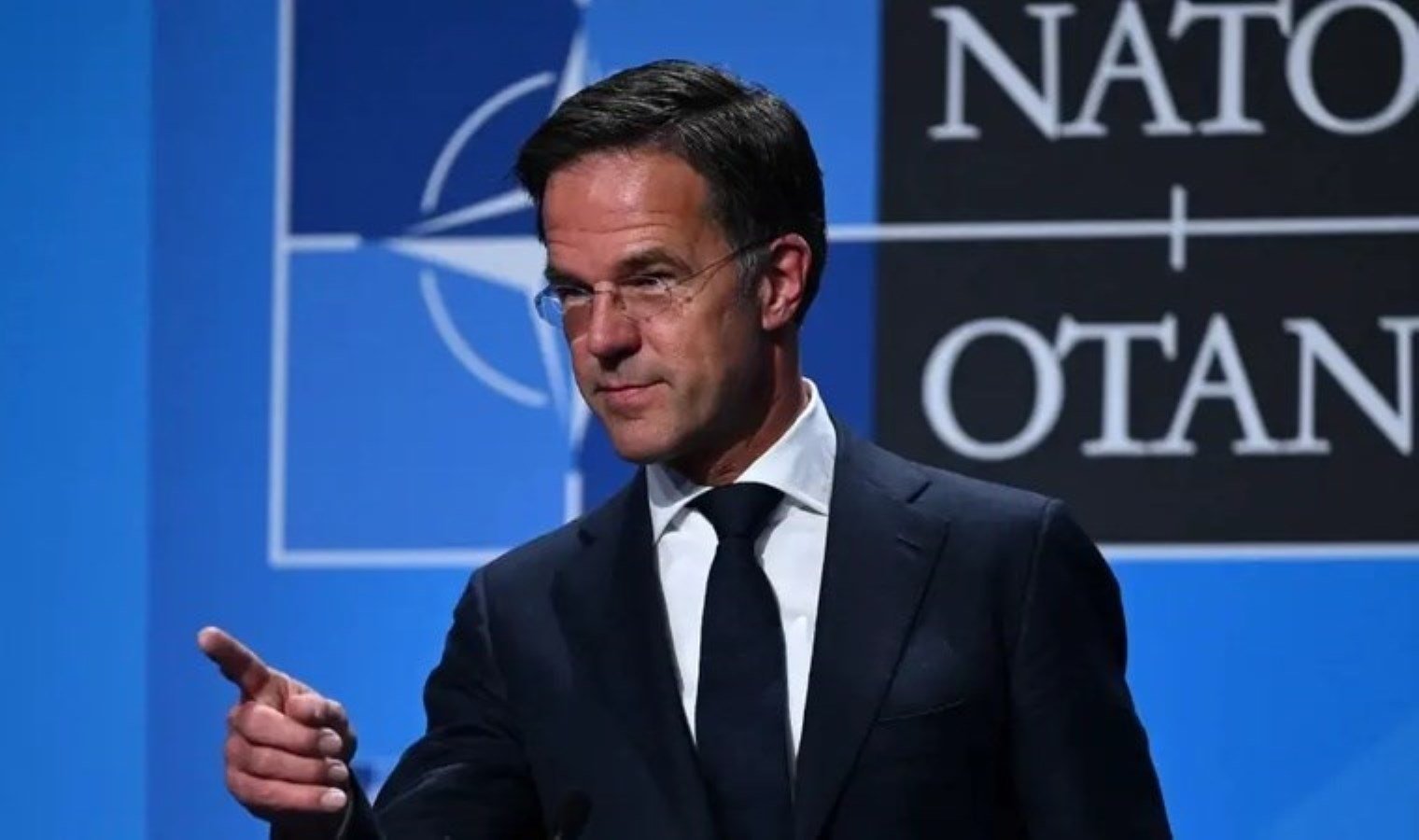 mark-ruttenin-nato-genel-sekreterligi-adayligi-XYLtH779.jpg