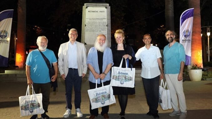 mudanyada-n-zim-hikmet-anma-etkinligi-SmCUiias.jpg