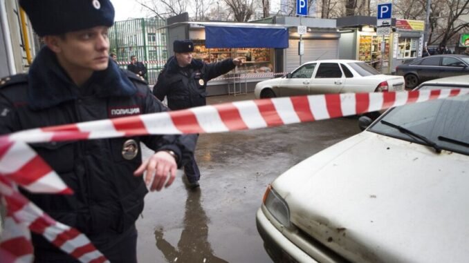 silahli-kisiler-rusyanin-dagistaninda-sinagoga-duzenlenen-saldirinin-ardindan-polis-memurlarini-oldurdu-SALc5JyJ.jpg