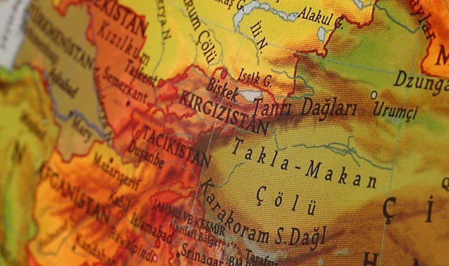 tacikistanda-yasal-degisiklikler-ve-radikal-islam-QQganD24.jpg