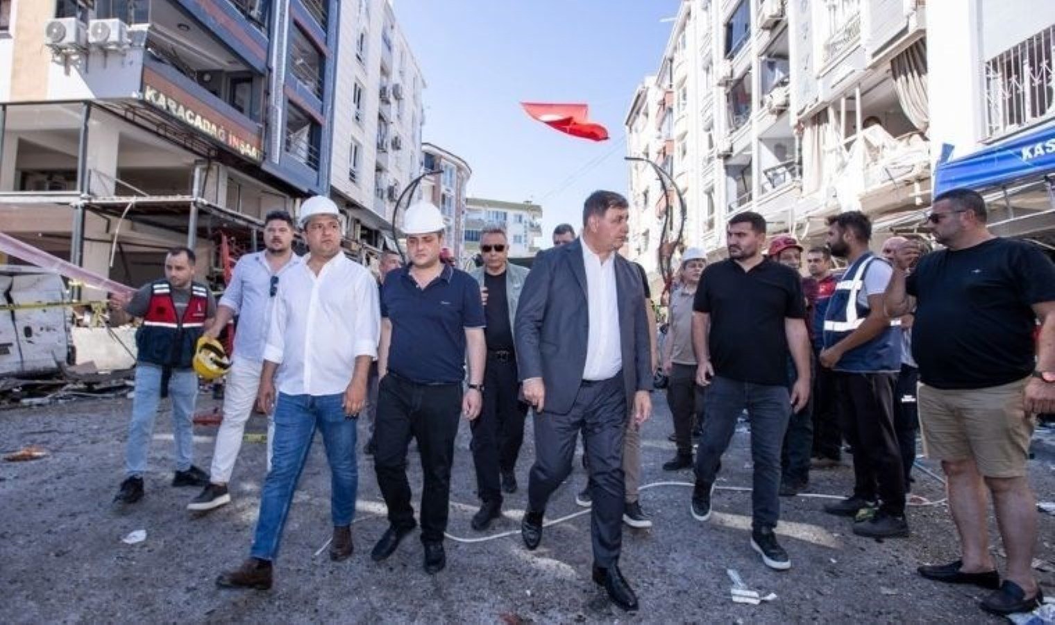 torbalida-meydana-gelen-patlamada-5-kisi-hayatini-kaybetti-9vC5POKv.jpg