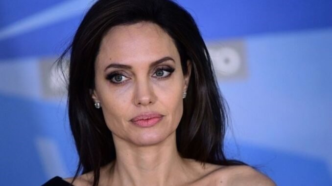 Angelina Jolie'nin Şok Edici İtirafı: Kiralık Katil Planı ve İntihar Düşünceleri - Merhaba İzmir