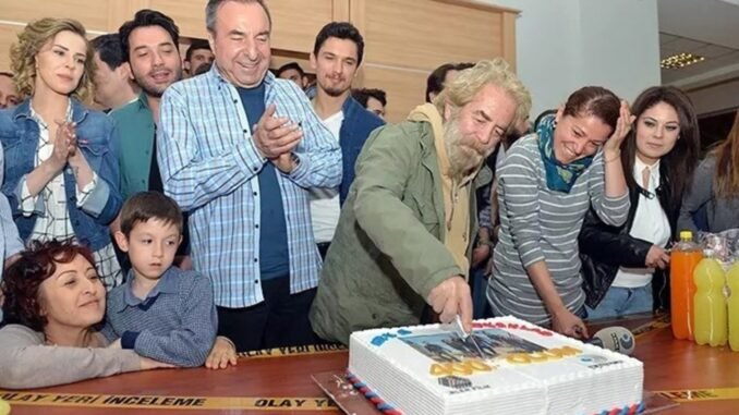 arka-sokaklar-dizisinin-yonetmeni-orhan-oguz-diziden-ayrildi-jdZjjT1g.jpg