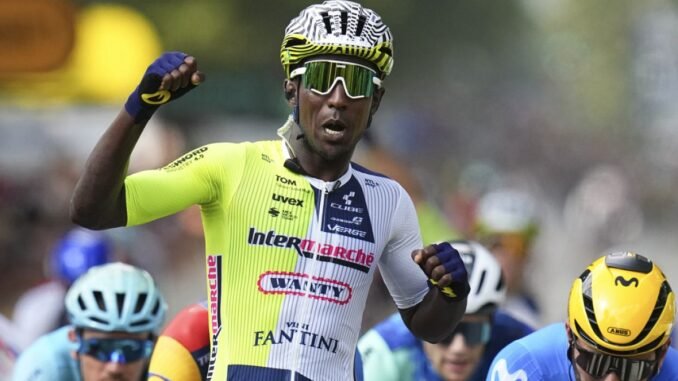 eritreli-biniam-girmay-tour-de-france-etabini-kazanan-ilk-siyah-afrikali-bisikletci-oldu-ZZ8en1fE.jpg