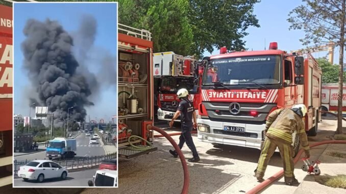 istanbul-tuzlada-yat-imalatinda-buyuk-yangin-mba1ujhE.jpg