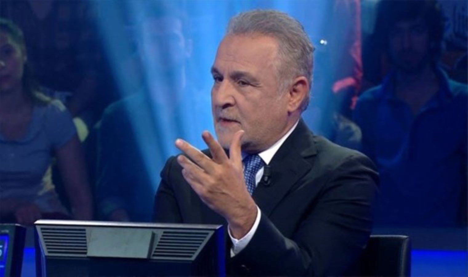 kenan-isikin-vefati-ve-ulas-bardakci-anisi-Ln6cIyrY.jpg