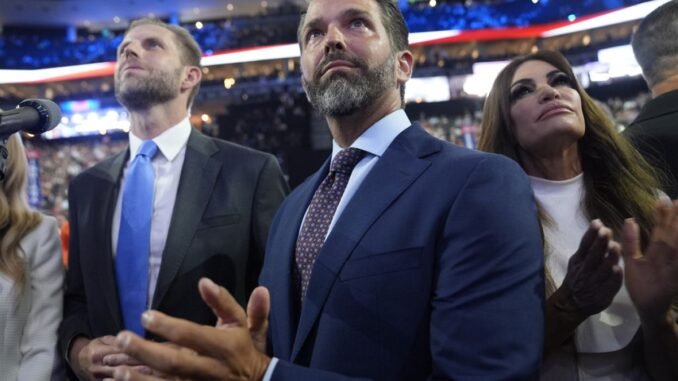 son-dakika-haberi-trump-sadik-muttefiki-ohio-senatoru-jd-vancei-aday-arkadasi-olarak-duyurdu-wwgNSwCn.jpg