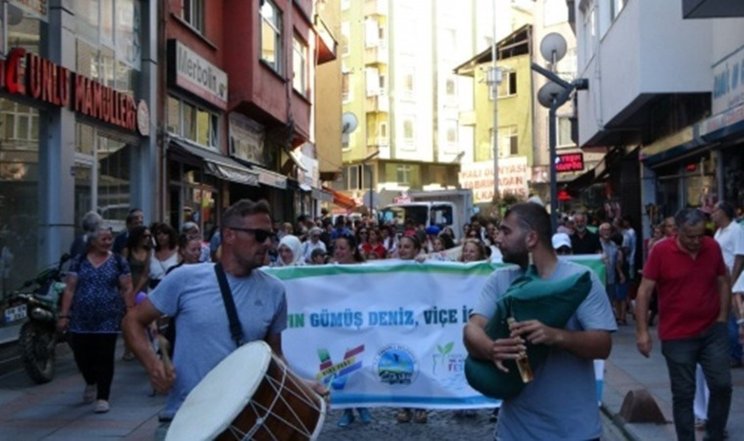 2023-yili-festivali-etkinlikler-ve-konuklar-xZzWOsfQ.jpg 2023-yili-festivali-etkinlikler-ve-konuklar-xZzWOsfQ.jpg
