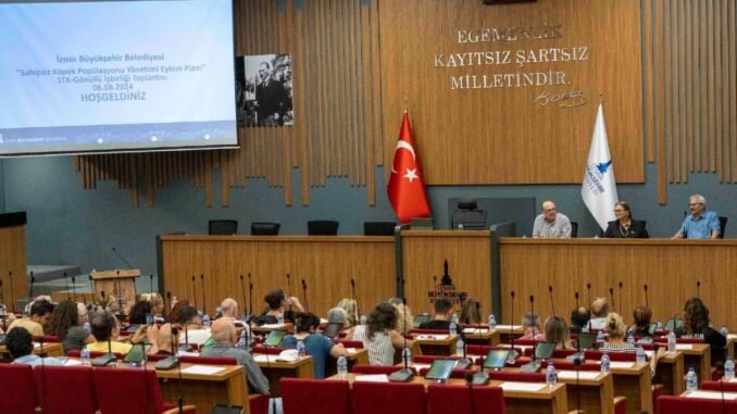 İzmir'de Sokak Hayvanları İçin Eylem Planı Hazırlıkları Devam Ediyor