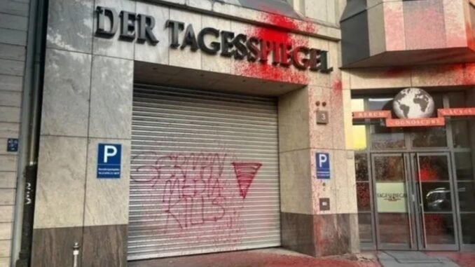 berlinde-medya-ofisine-boyali-saldiri-ve-ters-kirmizi-ucgen-yasagi-6Zcm1UA5.jpg