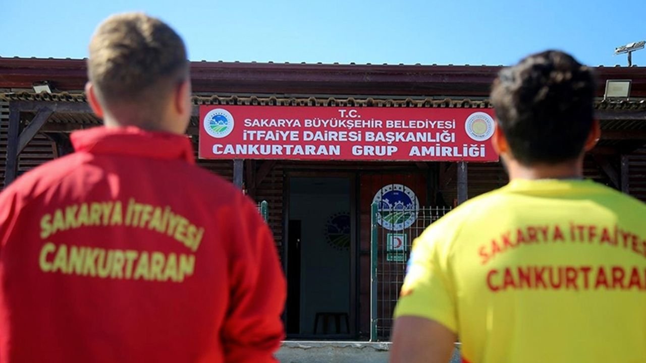 buyuksehir-belediyesi-cankurtaran-timi-yaz-sezonunda-guvenligi-sagliyor-igEnE574.jpg buyuksehir-belediyesi-cankurtaran-timi-yaz-sezonunda-guvenligi-sagliyor-igEnE574.jpg