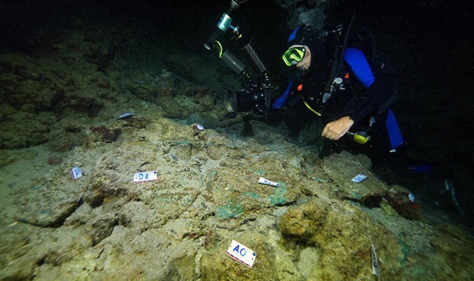 dunyanin-en-eski-batigi-kumluca-orta-tunc-cagi-batigi-Bn8nmHy9.jpg dunyanin-en-eski-batigi-kumluca-orta-tunc-cagi-batigi-Bn8nmHy9.jpg