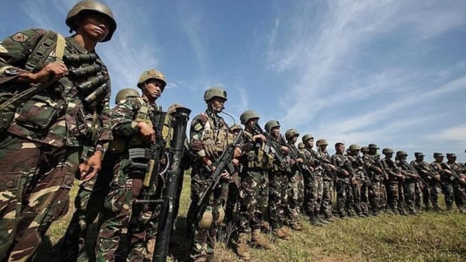 filipinler-savunma-bakanindan-cinin-saldirgan-eylemlerine-cevap-Lnl6QRyZ.jpg