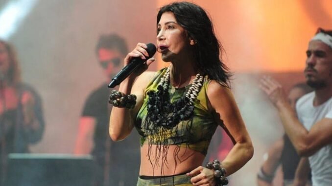 hande-yenerin-efsanevi-donusu-eylul-konserleri-9bhTyL5Z.jpg