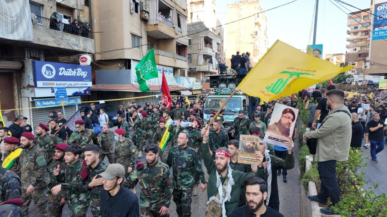 hizbullah-lideri-fuad-shukr-icin-cenaze-toreni-duzenlendi-SBaMFR3T.png hizbullah-lideri-fuad-shukr-icin-cenaze-toreni-duzenlendi-SBaMFR3T.png