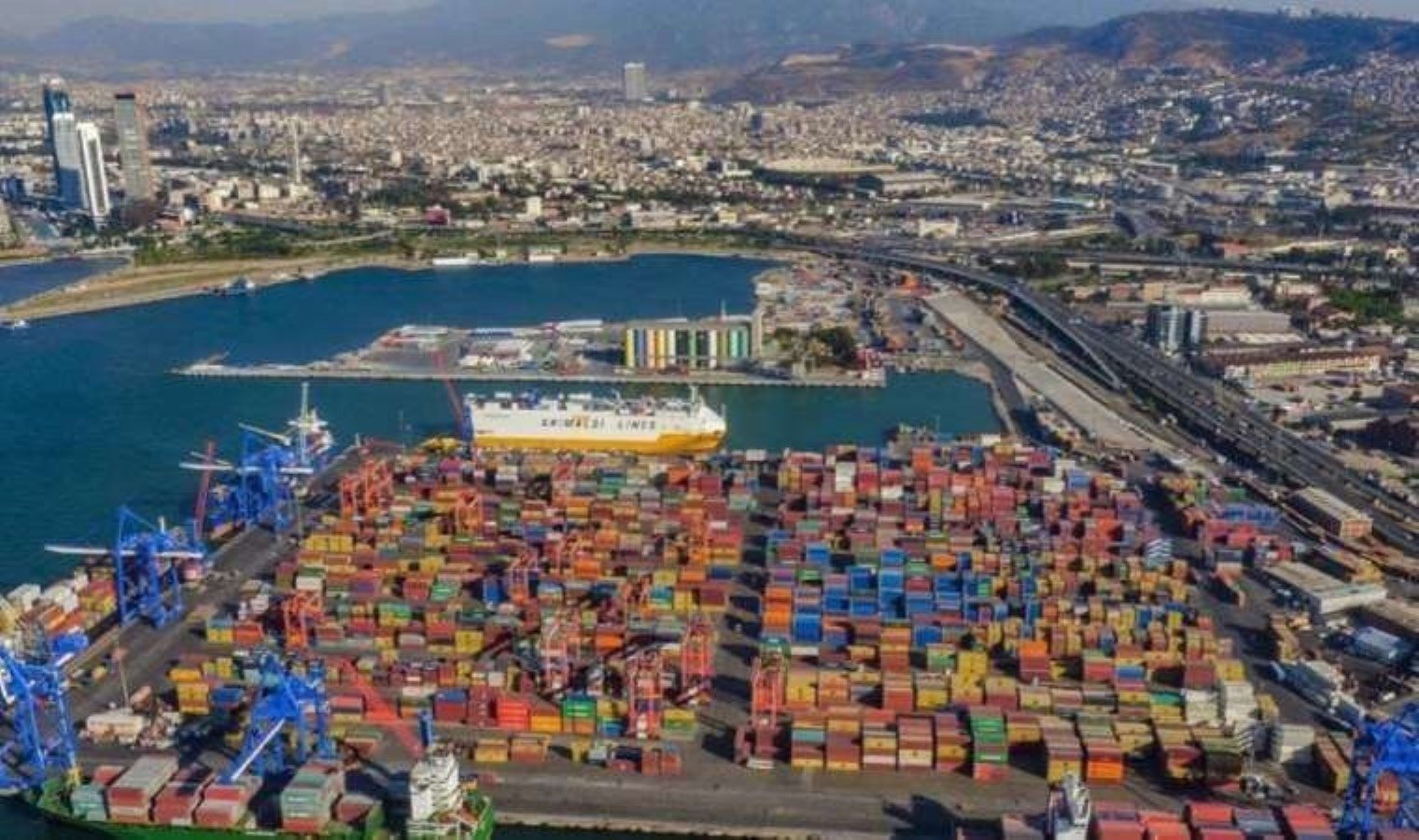 izmir-limaninin-abu-dabi-ile-ortaklik-gorusmeleri-ve-ozellestirme-tartismalari-FHG7Fc2k.jpg izmir-limaninin-abu-dabi-ile-ortaklik-gorusmeleri-ve-ozellestirme-tartismalari-FHG7Fc2k.jpg