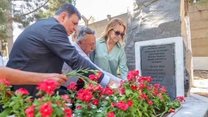 izmirin-efsane-belediye-baskani-aydin-erten-24-yilinda-anildi-IhHV6e8k.jpg