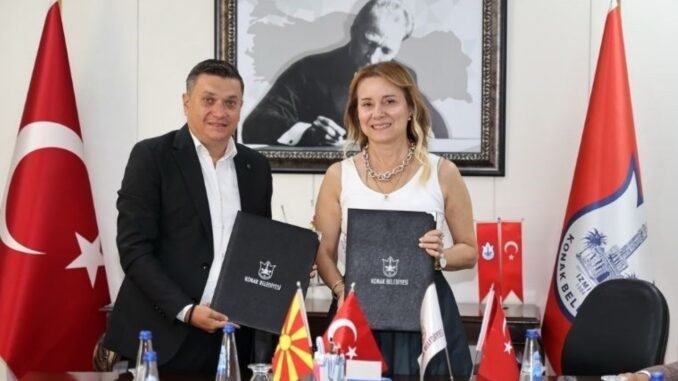 konak-belediyesi-ve-gradsko-belediyesi-arasinda-kardes-sehir-protokolu-imzalandi-eErrteyb.jpg