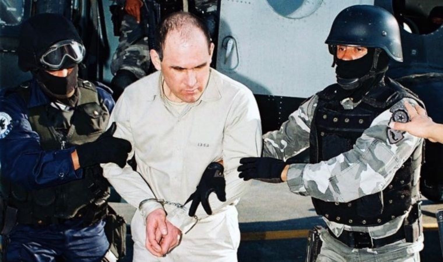 meksikanin-unlu-uyusturucu-baronunun-iadesi-ve-etkileri-nJme7HH4.jpg
