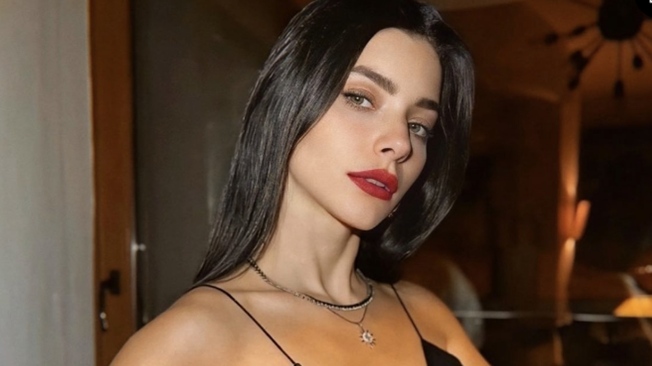 merve-bolugurun-erkekler-uzerine-tartismali-tweeti-ve-tepkiler-fSmxOZ4N.png merve-bolugurun-erkekler-uzerine-tartismali-tweeti-ve-tepkiler-fSmxOZ4N.png