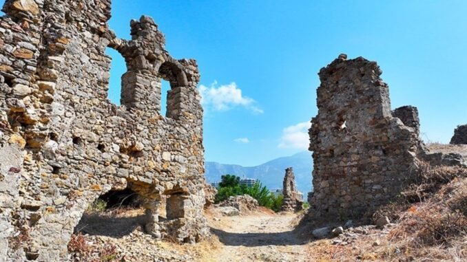 naula-antik-kentinde-arkeolojik-calismalar-devam-ediyor-3zDRYg6p.jpg
