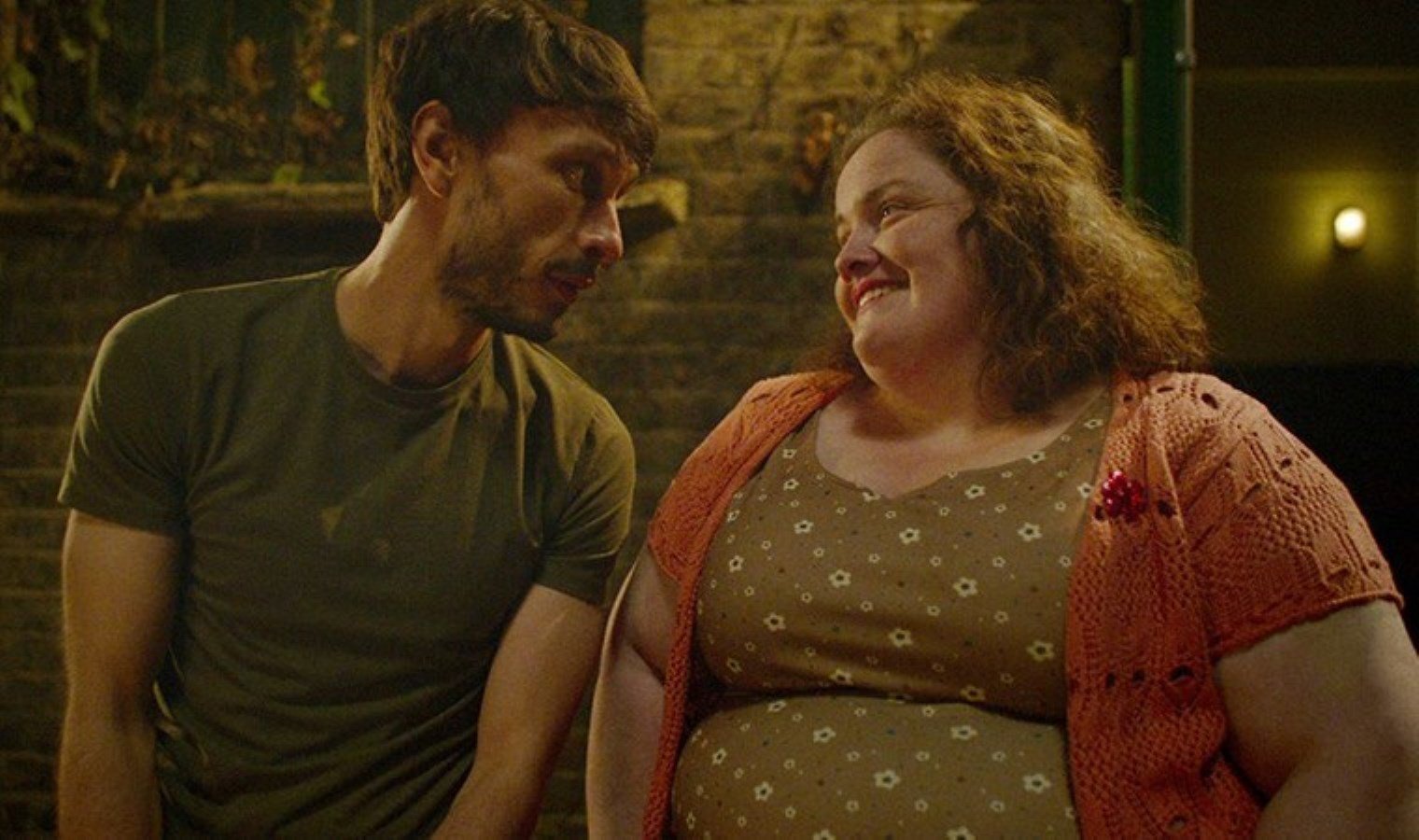 netflixin-dava-sureci-richard-gadd-ve-fiona-harveynin-hikayesi-2Juhrejj.jpg