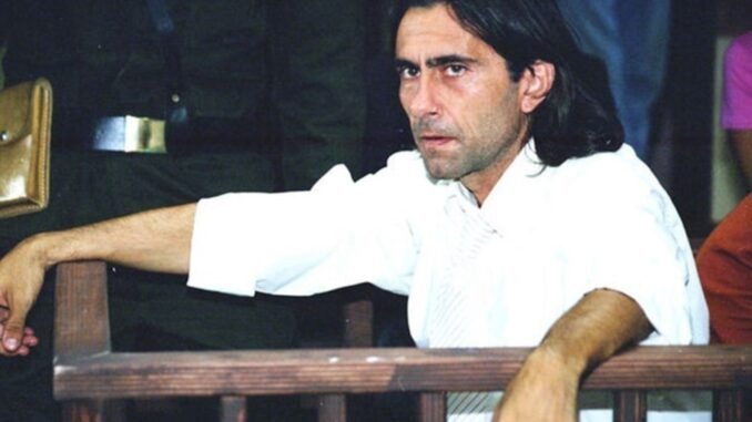 peker-acikalin-gaffur-karakteri-ve-hayati-hakkinda-bilgiler-uTl1yahh.jpg