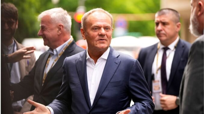 polonya-basbakani-donald-tusk-2025-butcesinde-rekor-savunma-harcamasi-yapilacagini-duyurdu-sCbJpyCL.jpg