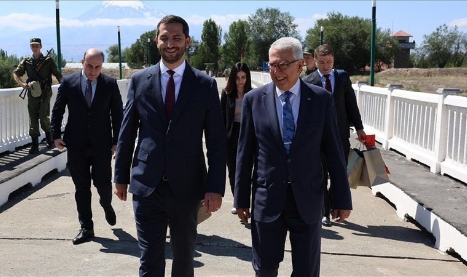 turkiye-ermenistan-normallesme-sureci-uzerine-aciklama-RBzFO8In.jpg