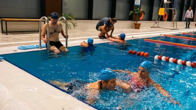 Havuz İzmir, Engelli Bireyler için Spor Yapma Fırsatını Artırıyor