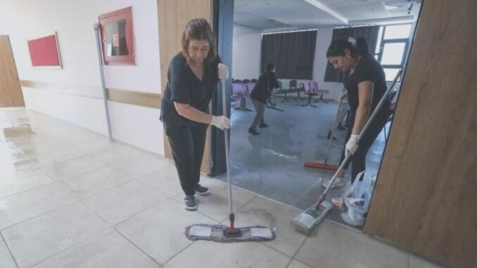 buca-belediyesinden-okul-temizlik-calismalari-AJD6EHgF.jpg
