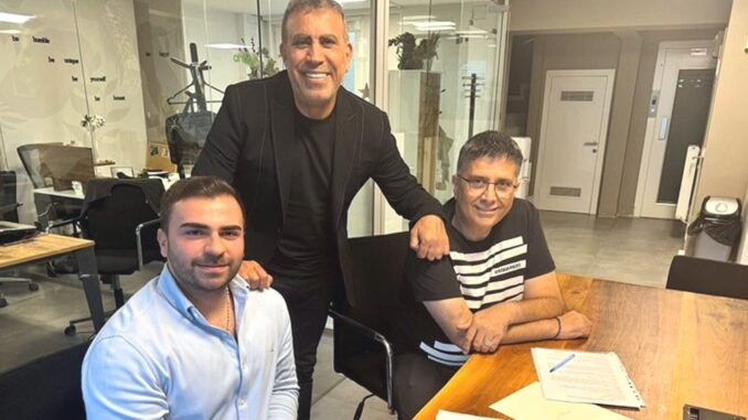 haluk-leventin-12-saatlik-rekor-konseri-sinemaya-tasiniyor-4nBvahhz.jpg