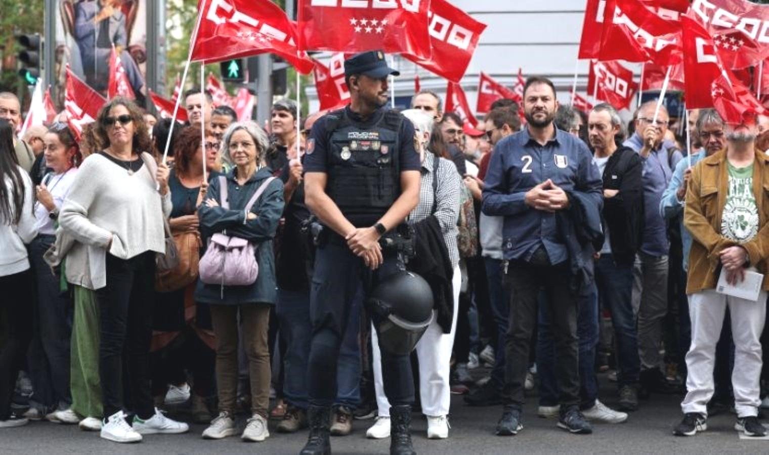 ispanyada-filistine-destek-icin-genel-grev-duzenlendi-LXFebQmC.jpg ispanyada-filistine-destek-icin-genel-grev-duzenlendi-LXFebQmC.jpg