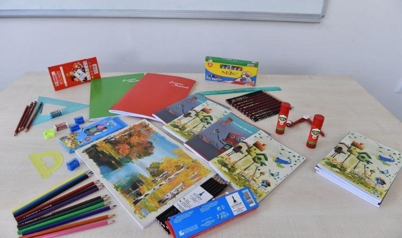 izmir-buyuksehir-belediyesinden-ogrencilere-2500-lira-kirtasiye-destegi-qiDXUKxR.jpg izmir-buyuksehir-belediyesinden-ogrencilere-2500-lira-kirtasiye-destegi-qiDXUKxR.jpg