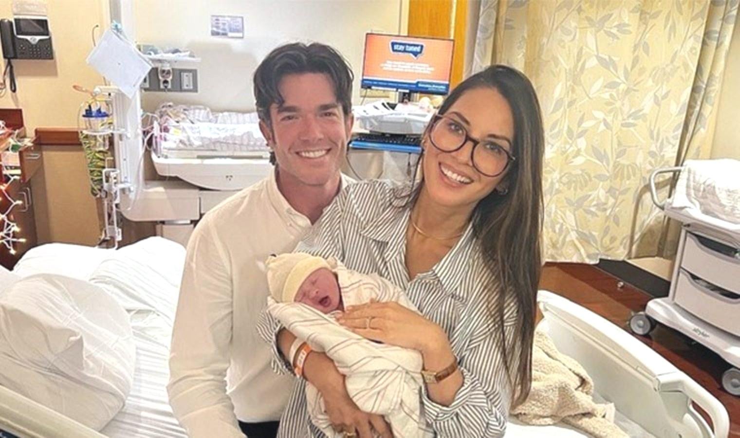 olivia-munn-kizini-tasiyici-anne-araciligiyla-dunyaya-getirdi-BrbdRJAg.jpg olivia-munn-kizini-tasiyici-anne-araciligiyla-dunyaya-getirdi-BrbdRJAg.jpg