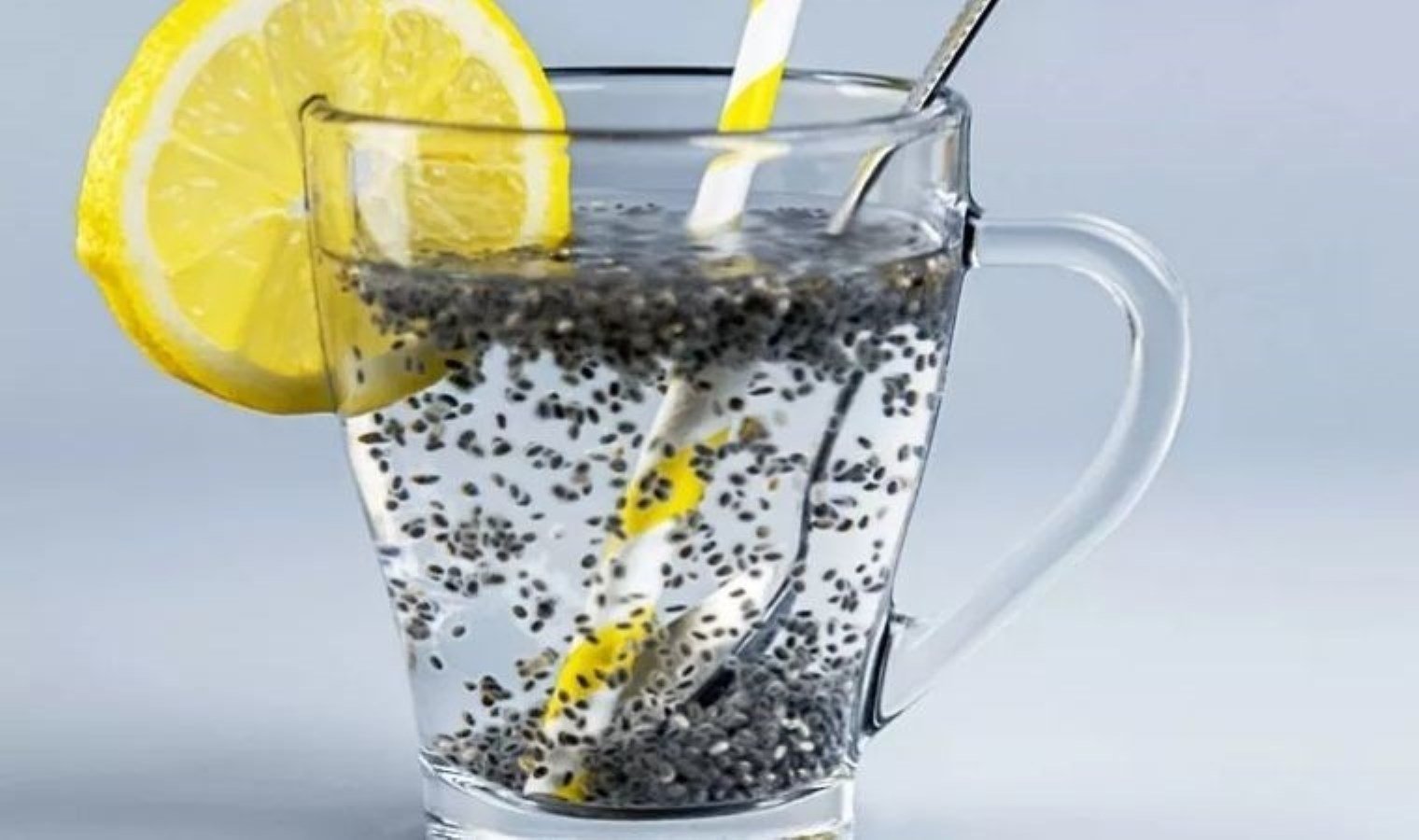 zayiflama-icin-chia-tohumlu-icecek-faydalari-ve-dikkat-edilmesi-gerekenler-Gxtym5fA.jpg
