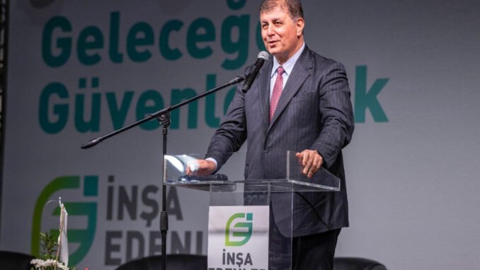 Tugay, İzmir'in Geleceği İçin Umutlu Mesajlar Verdi