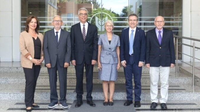 dunyadaki-en-etkili-bilim-insanlari-2024-listesi-ve-turk-akademisyenler-gUkDRHbH.jpg